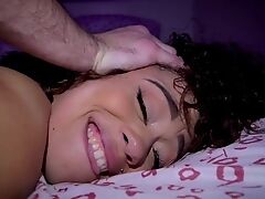 Распутная Willow Ryder пошла на вечеринку и жестко трахнулась